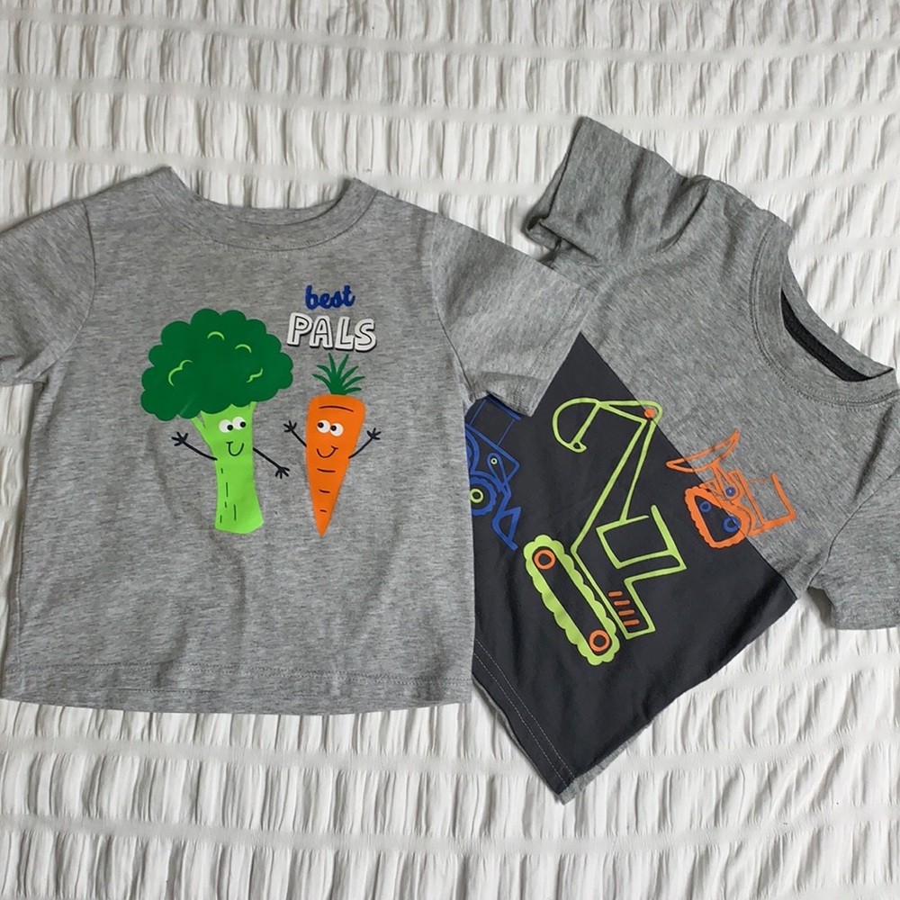 Grey baby tee’s